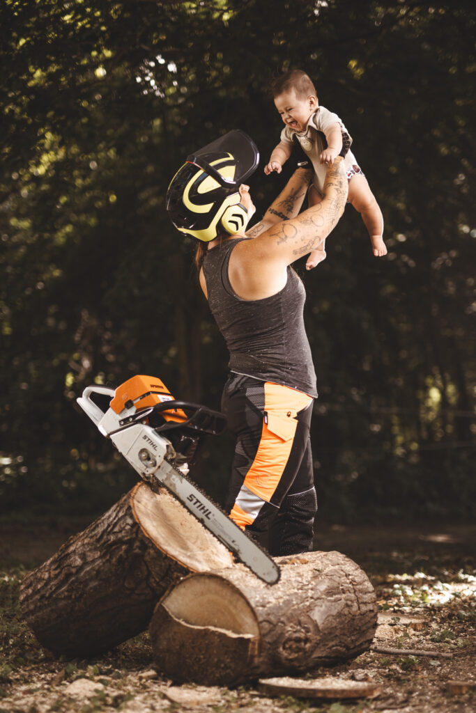 Bogi favago anyuka 2024 08 06 4 webre bestof