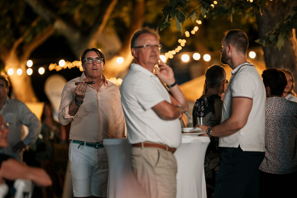 Eredményváró party