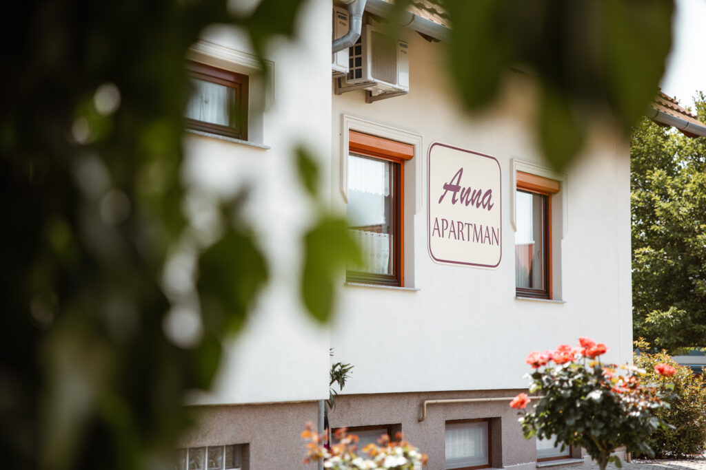 Anna Apartman